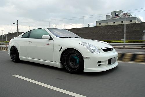 VQ35發(fā)動(dòng)機(jī)改裝 HKS渦輪套件