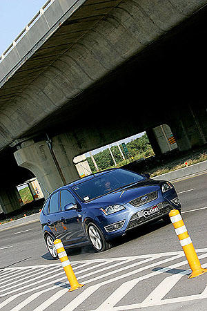 汽車改裝圖片