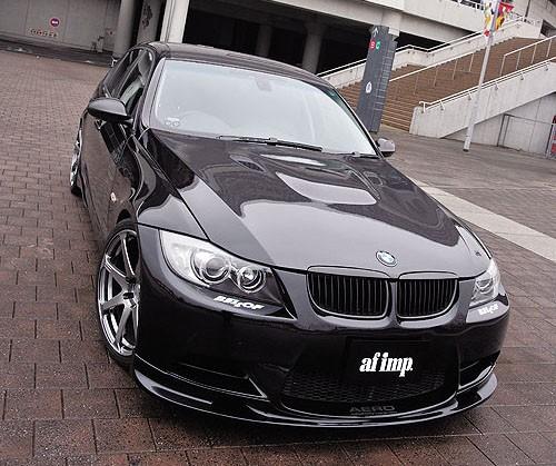 碳纖維與各部細節(jié)改裝營造出超乎M3的存在感