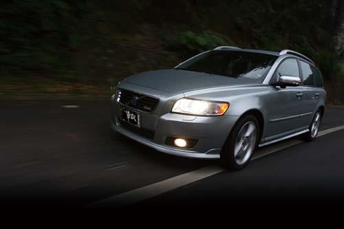 搭配R-Design套件Volvo V50 D5性能媲美T5