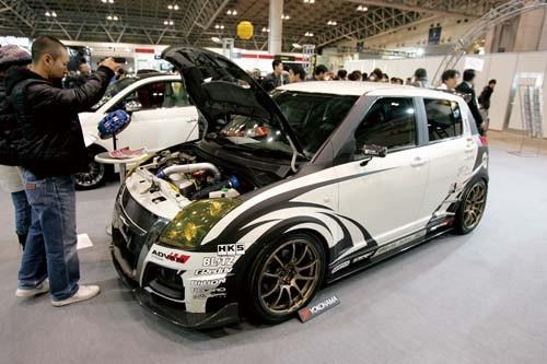 日本人玩熱門改裝小車Suzuki Swift
