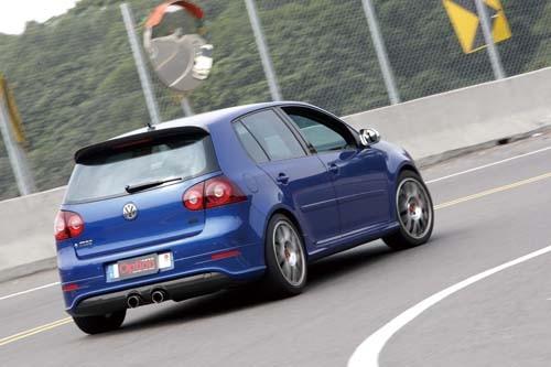 碳纖維原廠內(nèi)飾改裝Golf V R32更顯高貴