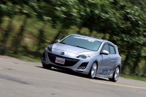 New Mazda 3變裝外觀百分之百2.5S化