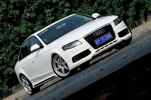 個性化與高質(zhì)感的改裝路線改裝Audi A4(8K)