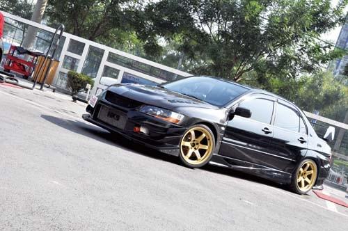 改裝EVO IX達(dá)成金港賽道民間賽事最快單圈1:12:90