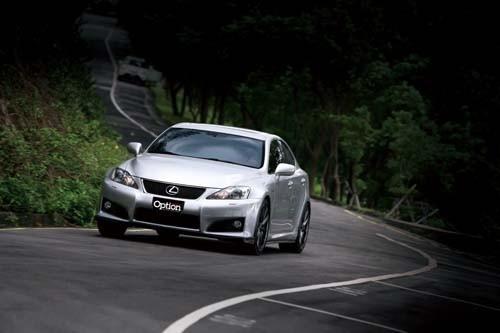 日系車御用套件TOM'S Lexus IS-F