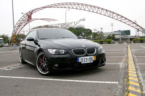 BMW M5最快的旅行車G-POWER Hurricane RS Touring