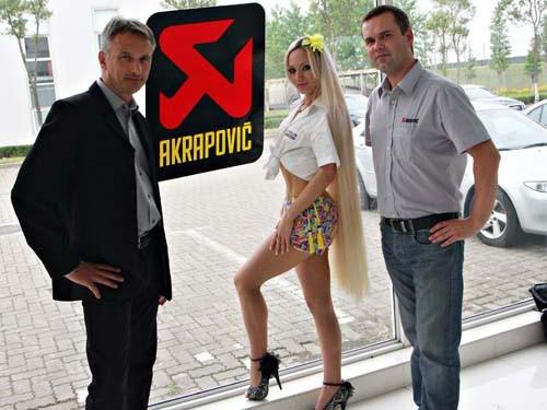 世界頂尖改裝品牌Akrapovic & HRE