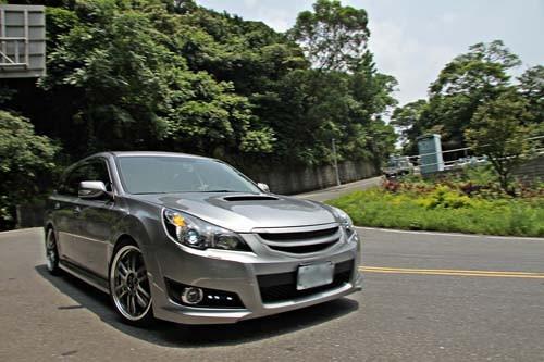 懸掛能文能武全方位設(shè)定Subaru Legacy BR9/Aragosta