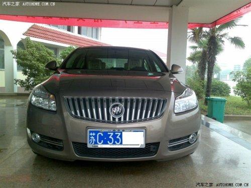 新君威2.4舒適加裝氙氣大燈、導(dǎo)航及倒車影像