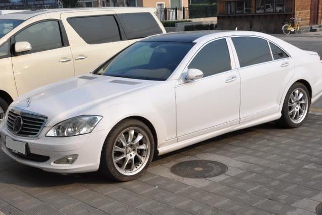 奔馳S350L(06款預(yù)定版）改裝勞倫士包圍排氣