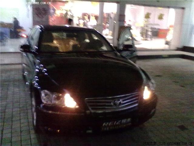 銳志改裝之加裝導(dǎo)航+倒車?yán)走_(dá)+倒車影像+貼膜+LED作業(yè)