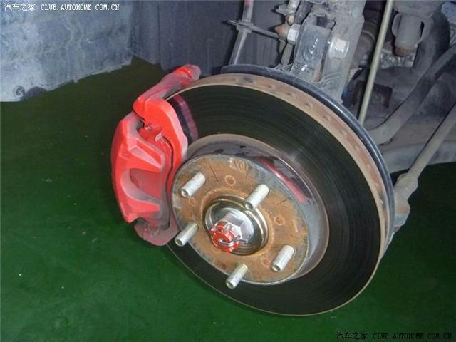 翼神小白第三季改剎車上作業(yè)，二次進氣節(jié)油器