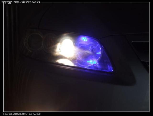 马自达6改装AUX线，LED示宽灯、阅读灯、后备箱灯效果作业