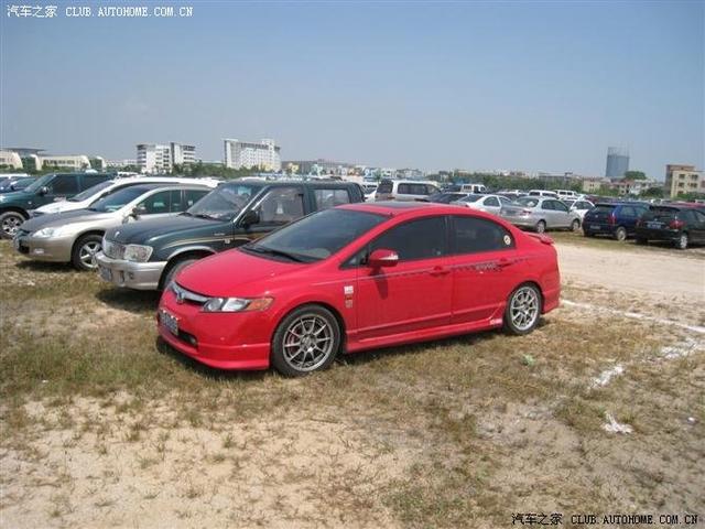 車友記錄珠海賽車節(jié)精彩改裝和表演集錦