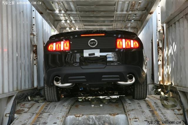 依然Dream Car! 最新2012款福特野马GT V8 5.0L大图! 依然Dream Car! 最新2012款福特野马GT V8 5.0L大图!
