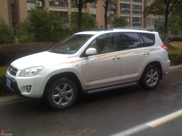 白色RAV42.0自豪版改裝裝飾,附改裝清單和價(jià)格