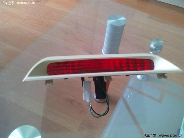 起亞K5改裝雙排+后保險杠LED燈