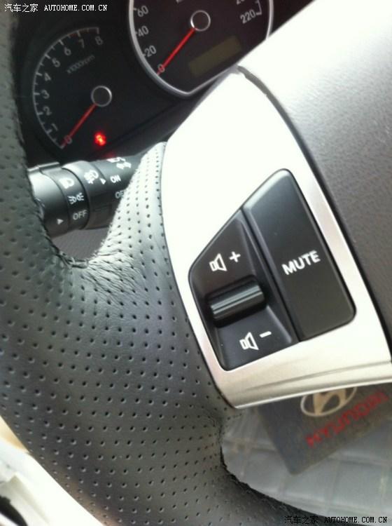 悦动新车提车+简单装饰+改装方向盘多功能控制按键