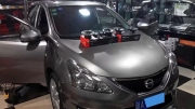 日產(chǎn)騏達(dá)音響改裝美國霸克汽車音響——新疆車佳坊