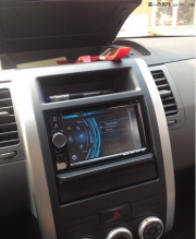 經(jīng)典軒逸影音改裝歌樂(lè)NX403CII 通用DVD導(dǎo)航一體機(jī)安裝效果...