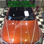都市夜精靈 武漢寶馬1系改裝全車熒光膜拉花