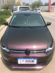 大眾polo魔幻鉆石系列改色膜鎦金紅車身改色實車效果
