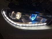 [燈光燈飾] 上海全新大眾尚酷車燈提示亮度 大燈改裝小糸Q5透鏡 巖崎氙氣燈 水晶雙色LED淚眼