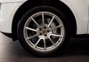 [輪轂輪胎] MACAN 原裝 20寸 ，新車拆下一套