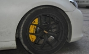 銳志升級(jí)改裝前意大利brembo 18Z大六活塞剎車套裝裝車圖