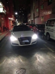 奧迪a8改裝海拉5透鏡  深圳改速車改改燈案例