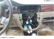 別克老凱越影音改裝歌樂NX403CII導(dǎo)航DVD通用機(jī)