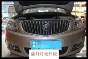 石家莊鼎月燈光升級(jí) 別克英朗改海拉5透鏡+歐司朗4300K燈泡