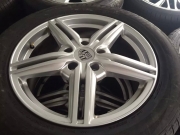 [輪轂輪胎] 卡宴 原裝 19寸，鉑金版 二手帶胎一套到貨