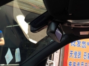 奔驰GLK260行车记录仪隐藏式天津小吕
