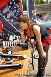 SHOW GIRL-DGR避震器專屬