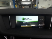 深圳寶馬X1加裝專用導(dǎo)航帶倒車后視系統(tǒng)
