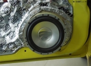 聽那“彩虹”的聲音長春福特福克斯汽車音響改裝