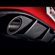 大眾GTI 7代升級(jí)AKRAPOVIC天蝎排氣管，化身“奔跑小巨人”