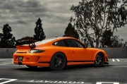 GMG Racing改装橙色保时捷911 GT3 RS