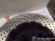 [底盤操控] 寶馬3系F30+原裝進(jìn)口STOPTECH剎車 黃色六活塞 355打孔套裝上身