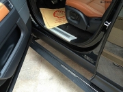 貴陽改燈 路虎攬勝改裝全自動(dòng)踏板