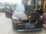龍華專業(yè)汽車音響改裝 隔音工程 寶馬X1音響改裝 搜音坊作業(yè)