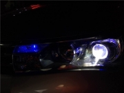 東莞卡羅拉改燈 升級(jí)德國(guó)進(jìn)口海拉五雙光透鏡