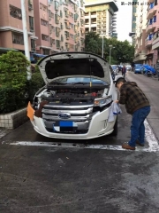 白色銳界燈光升級(jí)德國(guó)海拉5透鏡    深圳光速車改改燈