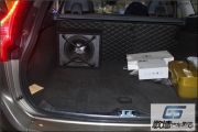 武漢汽車音響 沃爾沃XC60改德國伊頓POW三分頻?圣美歌EA600.4