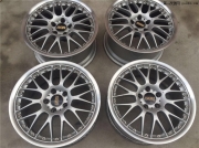 出二手 BBS RS 18寸 銀色 尚酷 CC 銳志