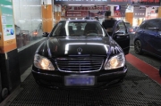 奔馳S350原車屏升級加裝導航系統(tǒng)