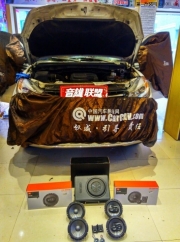 雨花汽車音響隔音改裝 長沙音雄聯(lián)盟JBLcs760C改裝江鈴馭勝