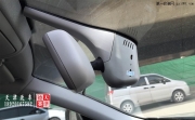 上檔次|奧迪Q5隱藏式行車記錄儀華麗裝車|天津改車專家